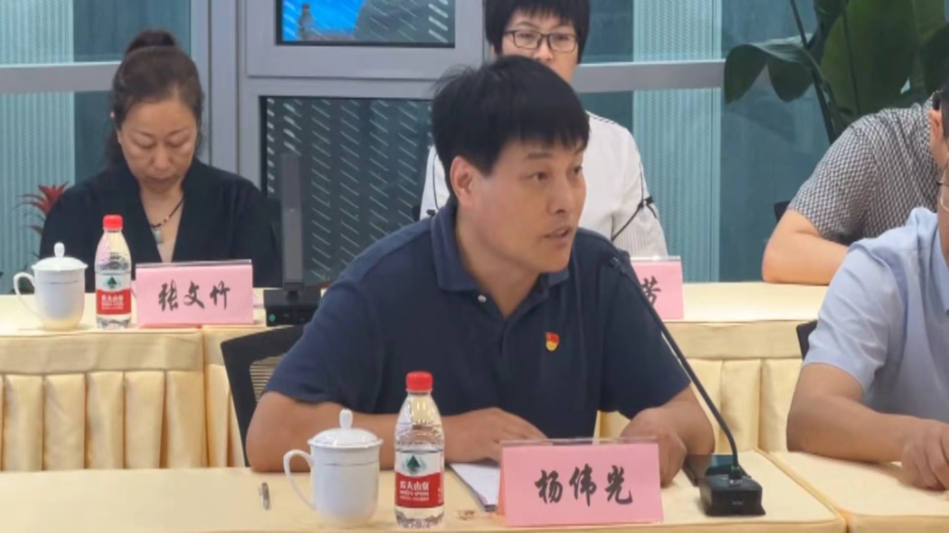 杨伟光.jpg 杨伟光.jpg