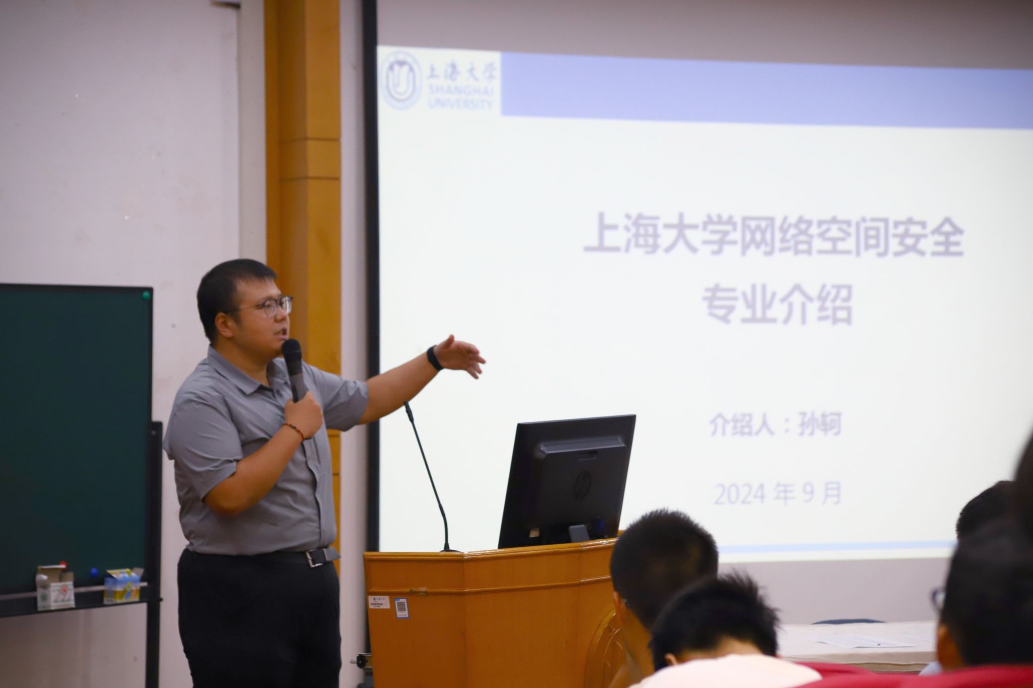 b70af8c925a33a90f6da3ce3f63b592.jpg b70af8c925a33a90f6da3ce3f63b592.jpg