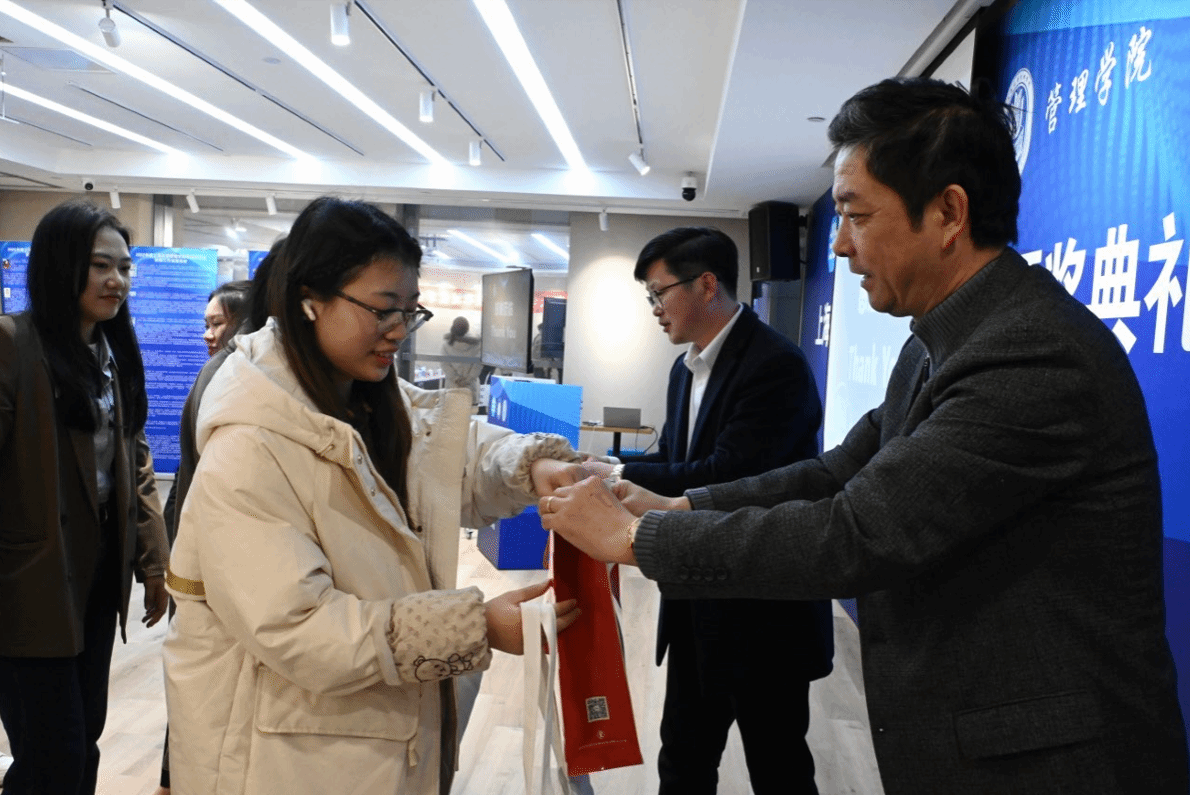 微信图片_20230220155444.png 微信图片_20230220155444.png